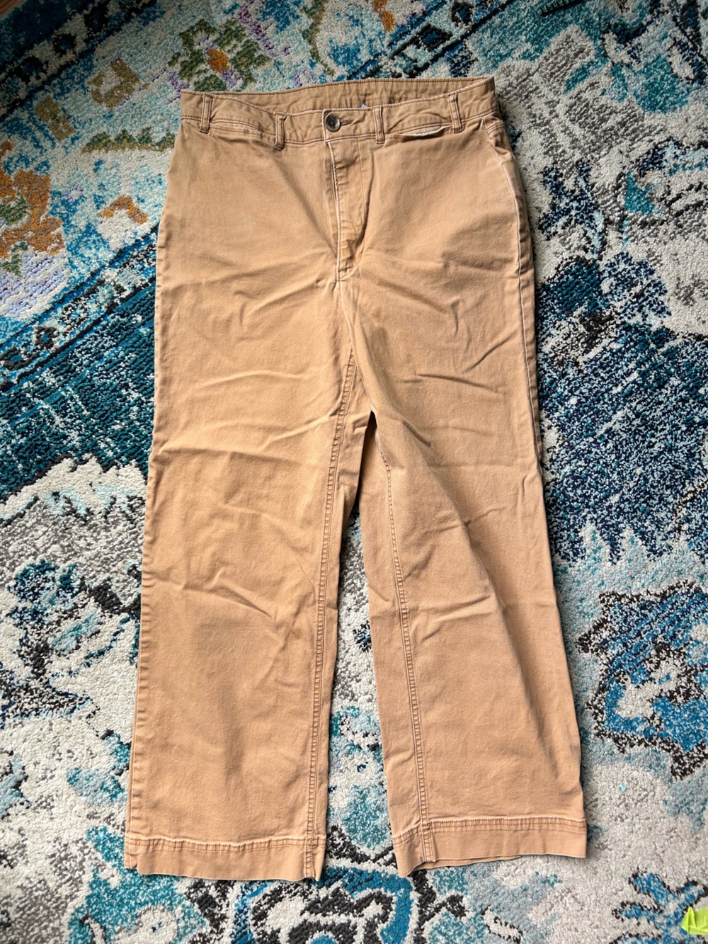 Old Navy Cropped Wide-Leg Pants in Tan